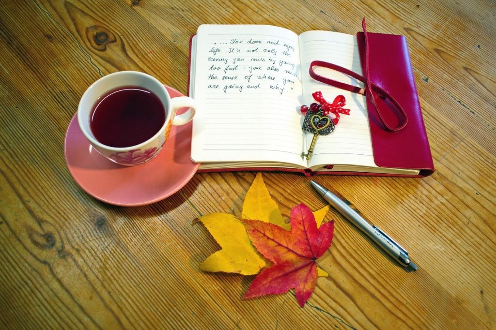 Positive Affirmations for Women: 25 Powerful Statements to Shift Your Mindset and Fuel Your Day